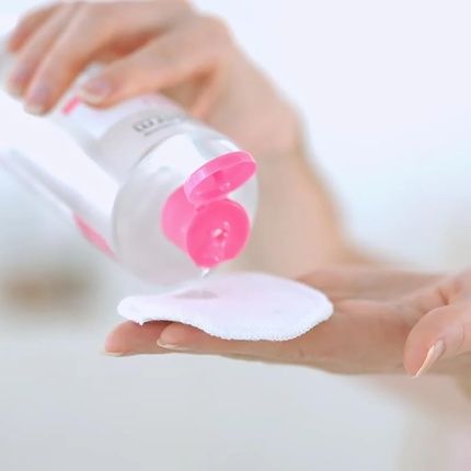 Evoluderm Micellar Cleansing Water For Dry & Sensitive Skin 250Ml