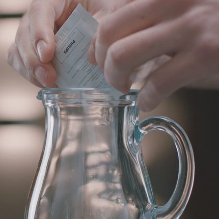 Philips Ca6705/10 Saeco Milk Circuit Cleaner Powder 1 Pack Of 6 Sachets Single - Image 3