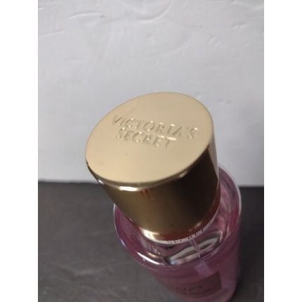 Victoria'S Secret Velvet Petals Fragrance Mist Spray For Women 8.4 Fl. Oz. - Image 3