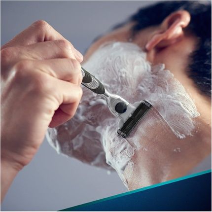 Gillette Mach3 Disposable Razor 3 Units - Image 3