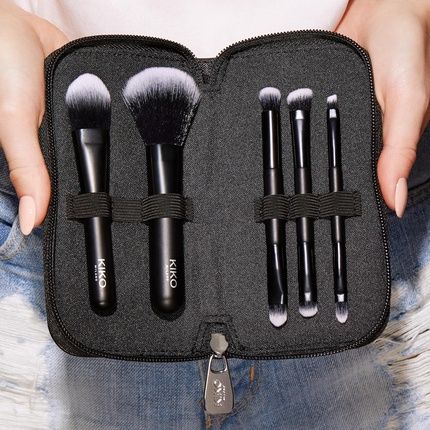 Kiko Milano Travel Brush Set With Pouch And 5 Professional Brushes - Image 3