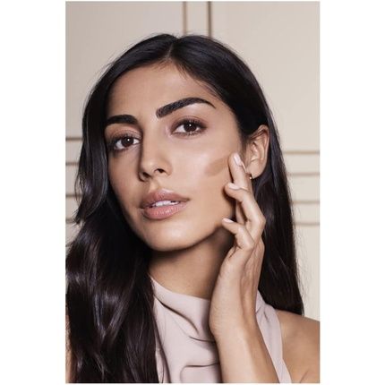 Max Factor Miracle Second Skin Hydrating Foundation Golden Tan 30Ml - Image 3