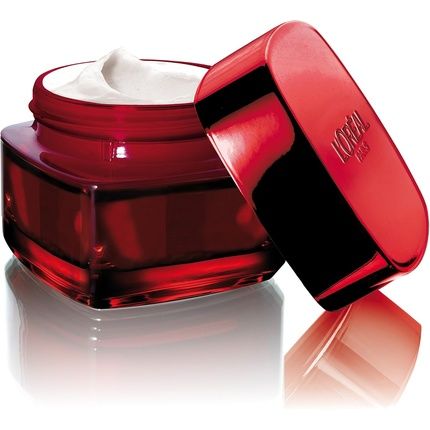 L'Oreal Paris Revitalift Anti-Aging Care For Face And Contours