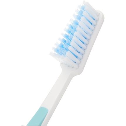 Aquafresh Gsk015556 Toothbrush - Pack Of 3 - Image 3