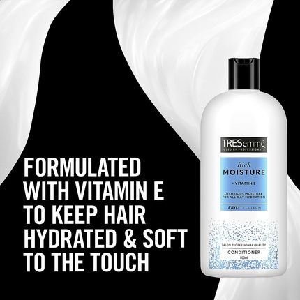 Tresemme Moisture Rich Conditioner With Vitamin E For Dry Damaged Hair 900Ml - Image 3