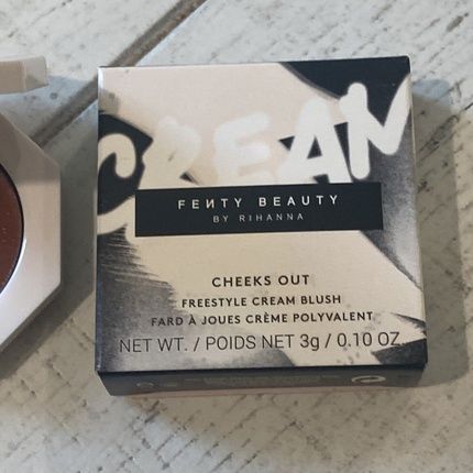 Fenty Beauty By Rihanna Cheeks No.10 Rose Latte Soft Bronzed Nude - Image 3