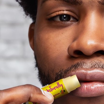 Carmex Naturally Stick Berry Natural Lip Care For Smooth Results - Image 3