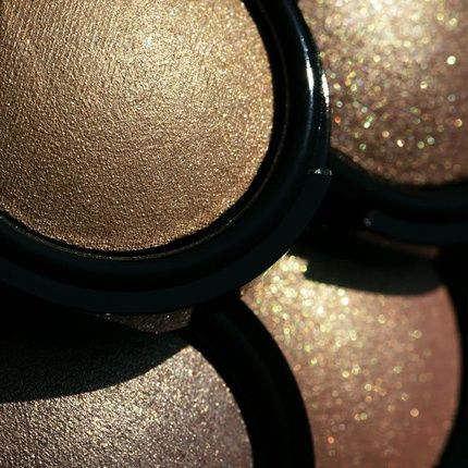 Inglot Intense Sparkler Face Eyes Body Highlighter 13