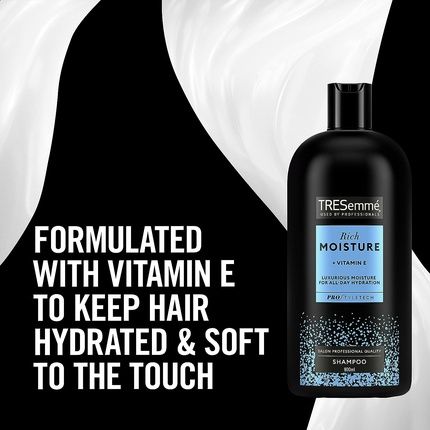 Tresemme Rich Moisture Shampoo For Dry Damaged Hair With Vitamin E 900Ml - Image 3