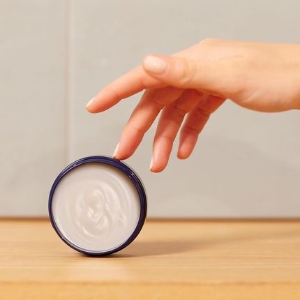 Melvita 24H Deodorant Balm Anti-Odour Action 100% Natural Vegan Formula Certified Organic All Skin Types Fragrance Free No Aluminium Salts No Alcohol