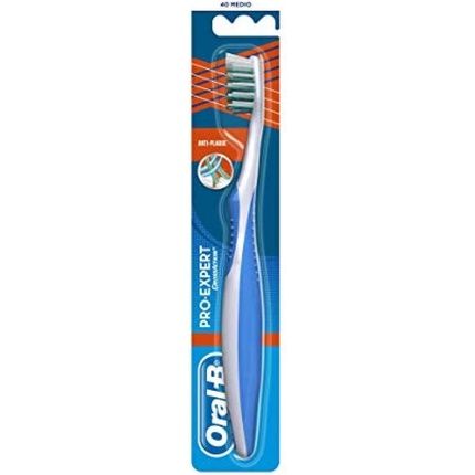 Oral B Toothbrushes And Accessories 100G