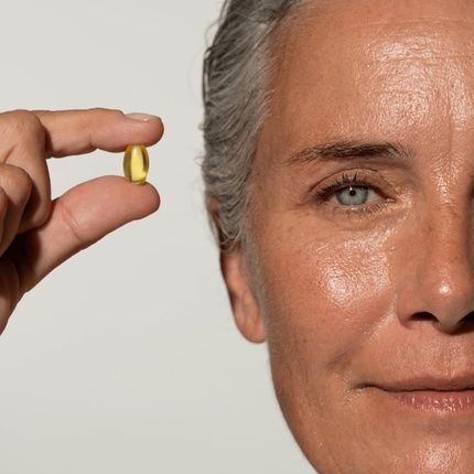 Day Hydranutrition Concentrated Care Radiance Food Supplement - Image 3