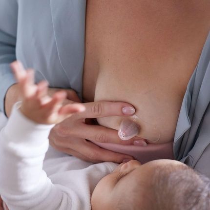 Philips Avent Nipple Shields To Support Breastfeeding Medium 21Mm - Image 3