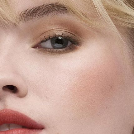 Estee Lauder The Sculpting Powder Blush With Buildable Color Long Lasting - Image 3