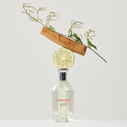 Tommy Girl By Tommy Hilfiger Cologne Spray 1Oz Cedar Floral Sandalwood