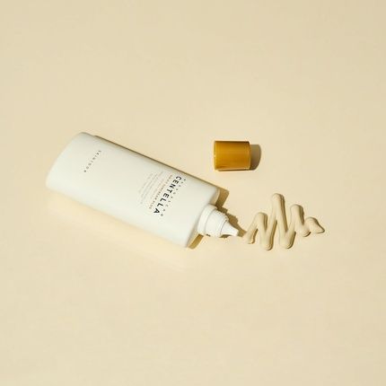 Skin1004 Madagascar Centella Air-Fit Suncream Plus Spf 50+ Pa++++ Beige Tinted - Image 3