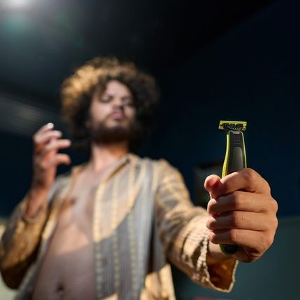 Philips Oneblade Face Qp2724/10 With 2 Year Warranty For Face - Image 3