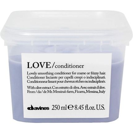 Davines Essential Haircare Love Conditioner - Lovely Smoothing Conditioner