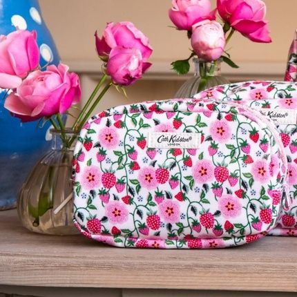 Cath Kidston Wash Bag Strawberry Large Make Up Bag