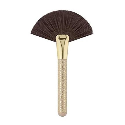 Essence Bronzed This Way! Fan Brush Bronzing Powder 01 Big Fan Of