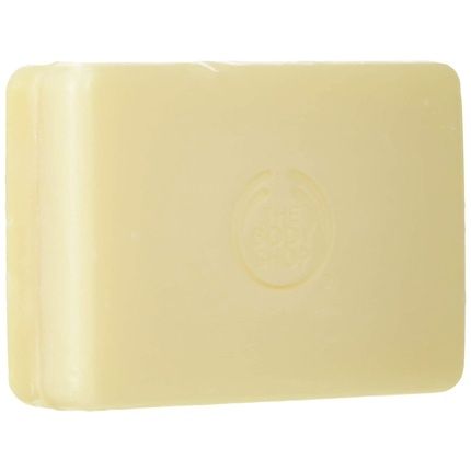 Body Shop Almond Milk & Honey Soothing & Caring Cleansing Bar 100G - Image 3