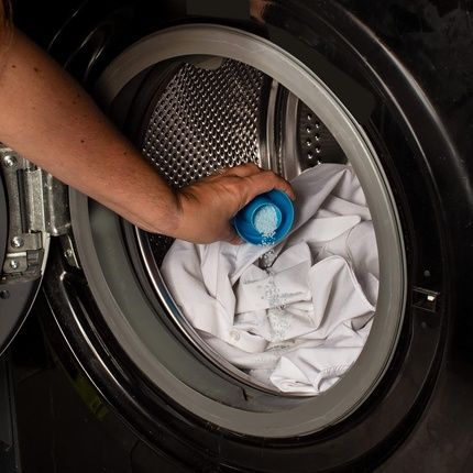 Swirl Laundry Fragrance Booster Fresh Linen 350G - Image 3