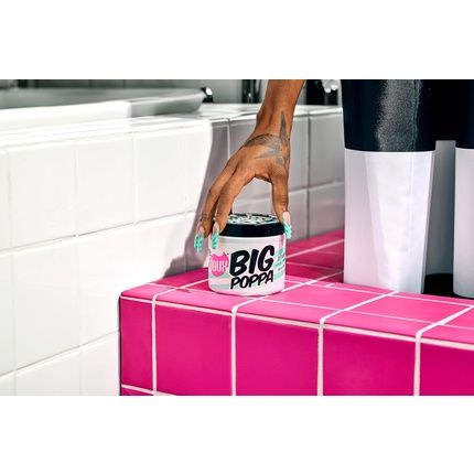 The Doux Big Poppa Defining Gel Curling Gel To Fight Frizz And Humidity Curl-Defining Hair Products Suitable For All Curl Types