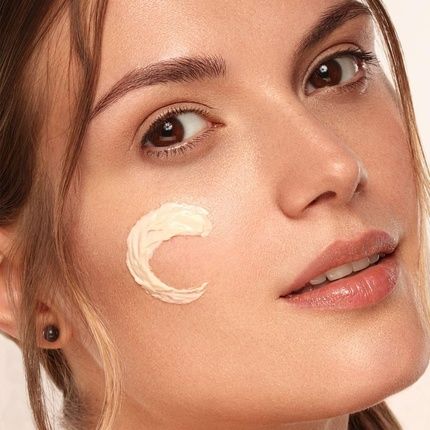 Eveline Cosmetics C-Perfection Radiant Smoothing Cream 30+ With Tri-Collagen - Image 3