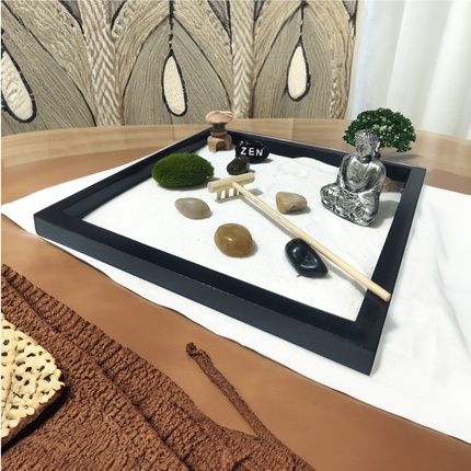Mad Monkey Zen Garden Compact