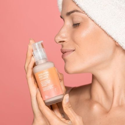 Freshly Cosmetics Exfoliating Rose Peeling For Face Cleansing And Exfoliation - Image 3