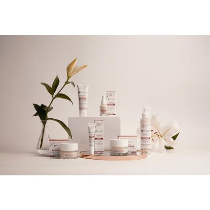 Centifolia Bio Enzymatic Micro-Pearl Cleansing Cream 145Ml