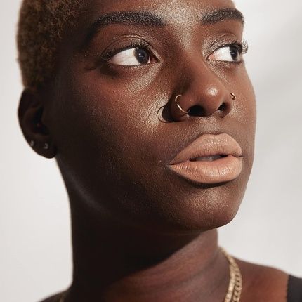 Nyx Professional Makeup Soft Matte Lip Cream London 04 Creamy And Matte Finish 8Ml - Image 3