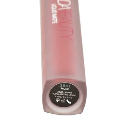 Huda Beauty Liquid Matte Ultra-Comfort Transfer-Proof Lipstick Muse