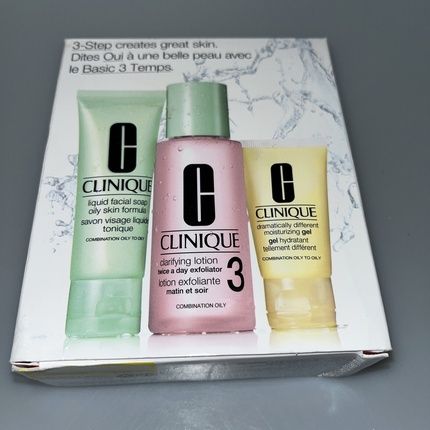 Clinique 3 Step Skincare System Travel Size Set Type 2 Combination/Oily