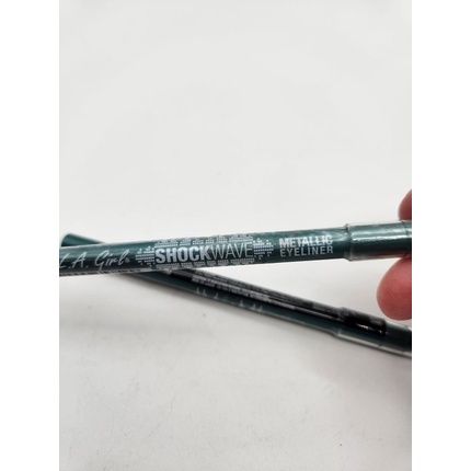 L.A. Colors Shockwave Metallic Eyeliner Gp752 Dragon - Pack Of 2 - Image 3