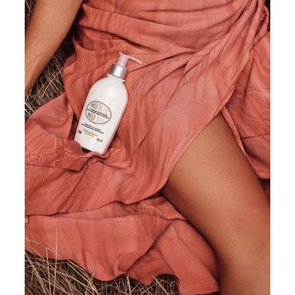 L'Occitane Almond Milk Veil - Image 3