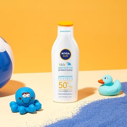 Nivea Sun Babies & Kids Sensitive Protect 50+ Molto Alta 200Ml