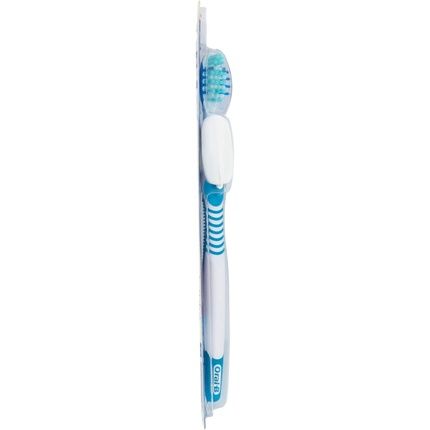 Oral B Cool White Toothbrush 35 Medium