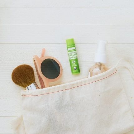 Dr Bronner'S Lemon Lime Lip Balm With No Synthetic Ingredients And Organic Oils 4G - Image 3