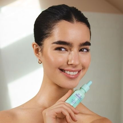 Isle Of Paradise Self Tanning Face & Body Drops - Evens Skin Tone - Image 3