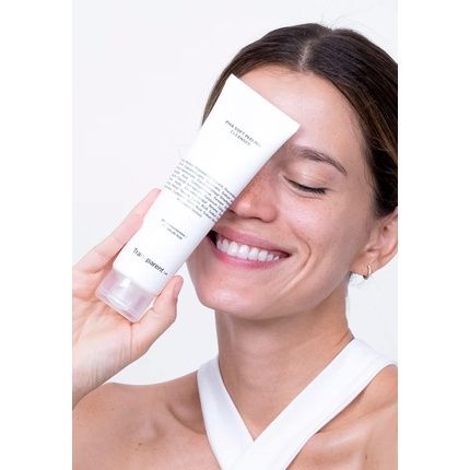 Pha Soft Peeling Cleanser Face Cleanser With Peeling Effect