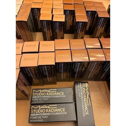 Mac Studio Radiance Serum-Driven Foundation 1.0 Fl Oz - New In Box