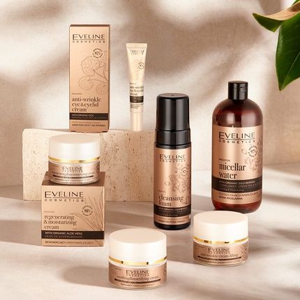 Eveline Cosmetics Organic Gold Mattifying Soothing Cream With Organic Green Tea