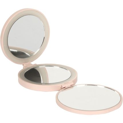 Cosmetic Club Sc0691 Triple Led Magnifying Mirror With Adjustable Illumination