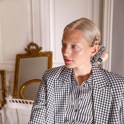 Invisibobble Slim Hair Scrunchies Thin Metallic Rose For Girls And Women Limited Collection Pack Of 3 - Image 3