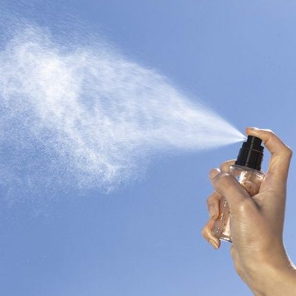 Inglot Me Like Illuminating Face & Body Mist Pisco Sour 50Ml - Image 3