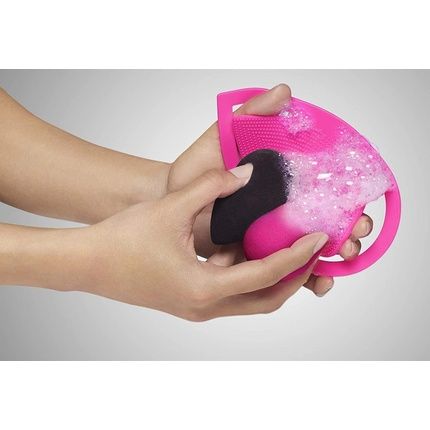 Beautyblender Keep It Clean Make Up Blender And Brush Cleaning Kit - Image 3