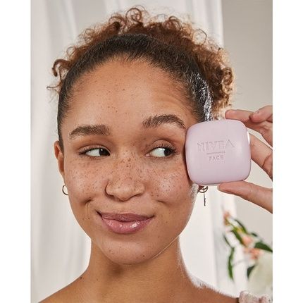 Nivea Illuminating Solid Face Cleanser 75G - Image 3