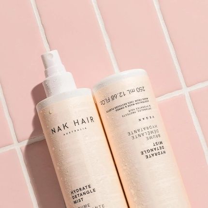 Nak Hydrate Detangle Mist 250Ml - Image 3