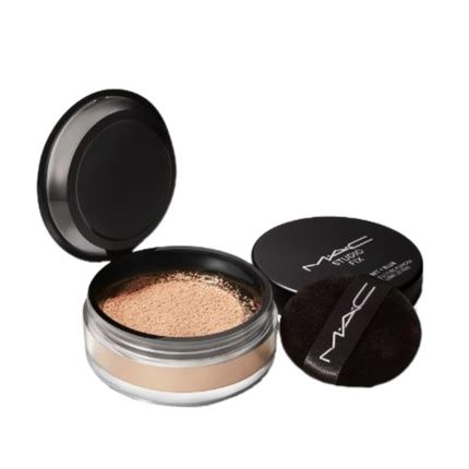 Mac Studio Fix Pro Set + Blur Weightless Loose Powder Medium 0.22Oz 6.5G